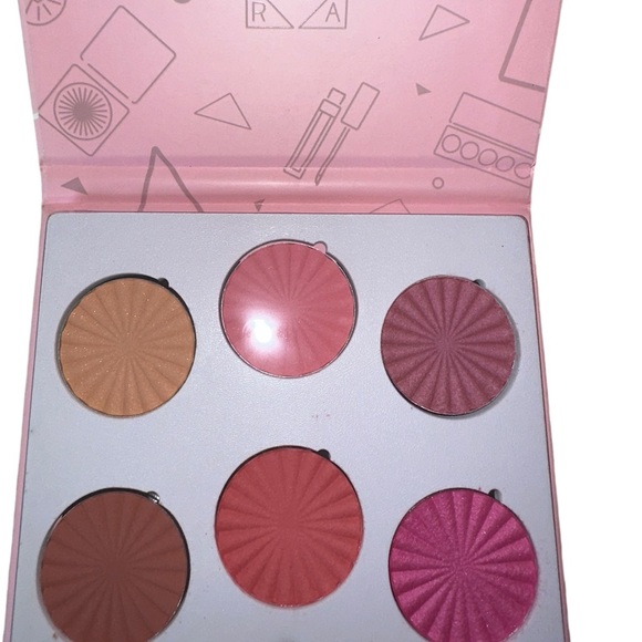 OFRA Other - NEW OFRA MINI MIX FACE PALETTE - BLUSHFUL Sephora Ulta Travel Palette